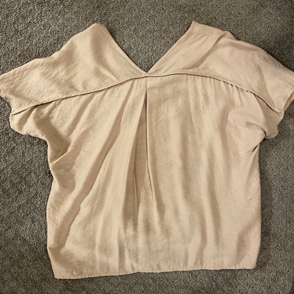 Beaded Short Sleeve Blouse. Beige. Size Small. - Picture 4 of 4